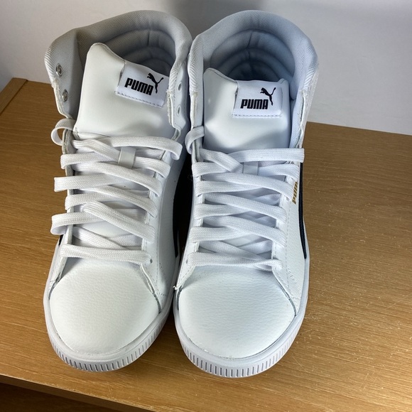 Puma Vikky v3 Women’s Size 7 White/Black Sneakers - Picture 7 of 12